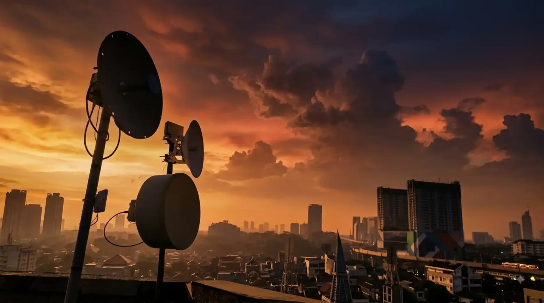 Ilustrasi antena komunikasi
